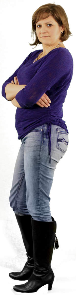 Woman Arms Crossd In Jeans 2455