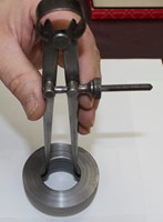 Measuring the inside of an object 824